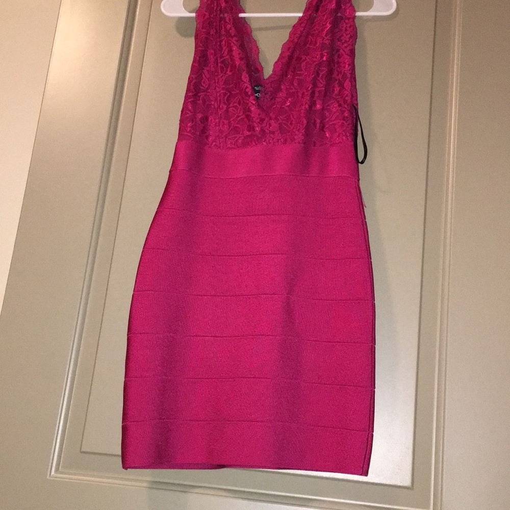 Bebe dress